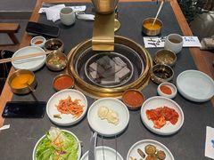 -韩白山·朝鲜族烤牛肉·酱蟹(长宁龙之梦店)