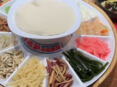 -怪噜范·老贵阳街头名小吃(鸿通城店)