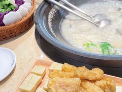 -陈大锅·岳阳鱼馆·地道岳阳菜(美食街店)