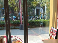 -塔斯汀中国汉堡(青浦宝龙广场店)