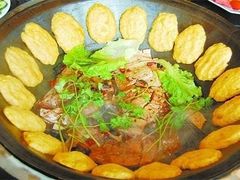 -咱屯子铁锅炖直营店(保利店)
