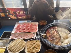 -宽板凳老灶火锅(簋街店)