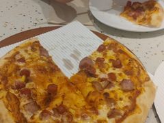 -必胜客(WOW中心城店)