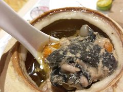 泰国椰皇炖乌鸡汤-陈鹏鹏潮汕菜(欢乐海岸 海边景观店)