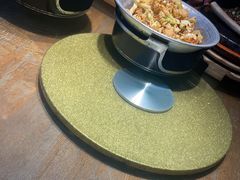 -蜜桃餐厅·伴山(湖滨商业街店)