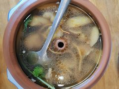 -小厨子私房菜·云南美食店