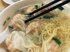 -溢香专业制作饺子云吞(莲花二村店)