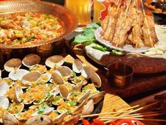 -何师烧烤Pro ·江湖川菜·小龙虾·精酿啤酒(太古里旗舰店)