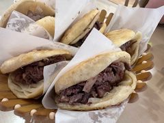 -闫家驴肉老店(华电一校店)