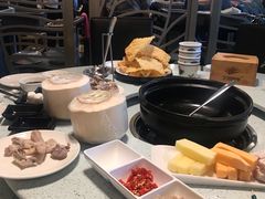 -烹然四季椰子鸡火锅(团结湖总店)