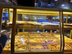 面包甜点陈列柜-布多斯烤肉火锅自助(江腾广场店)