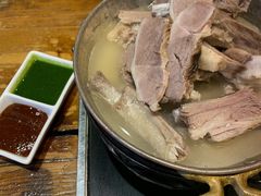 -蒙亨·手把肉·蒙古包文化主题餐厅(天恒广场店)