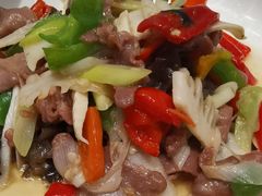 -犇逸·乐山跷脚牛肉·四川现炒(览海店)