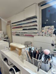 -171 Naillife