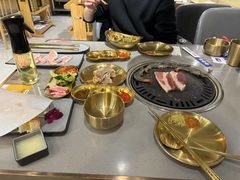-金会长自助海鲜·烤肉(人民广场店)