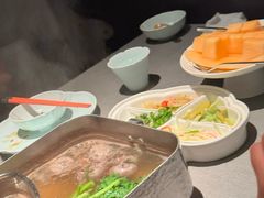 -左庭右院鲜牛肉火锅黑金店(陆家嘴中心店)