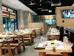 大堂-木屋烧烤(创业店)
