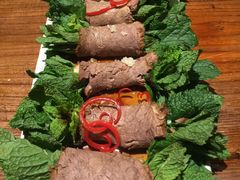 薄荷牛肉卷-云海肴·汽锅鸡·云南菜(美罗城店)