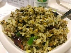 -凤凰路何眼镜香辣蟹(花果园店)