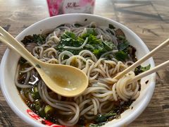 -湖南牛肉特色粉面(华屏路店)