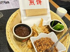 -鲁菜根·泰安菜(万达店)