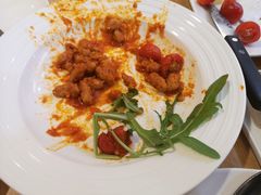-必胜客(中大银泰店)