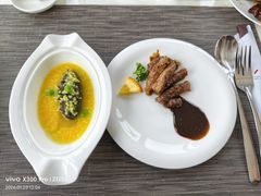 -克丽司汀酒店-日光阁餐厅