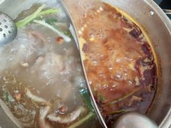 -老石黑山羊毛驴肉火锅(金凯广场店)