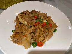 井冈山油豆皮-鄱阳湖·江西小炒·瓦罐煨汤(五道口店)