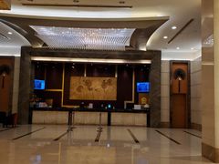 -宜昌均瑶国际酒店(宜昌CBD购物中心夷陵广场店)