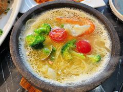 沸腾石锅海鲜面-杜家小馆(裕华路店)