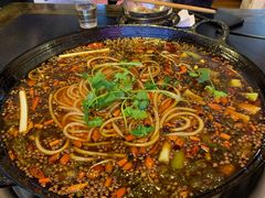 -鸿顺老铁锅美蛙鱼府(解放碑店)