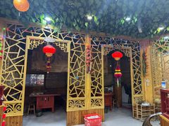 -袁小二大东北铁锅炖(吉祥村总部)