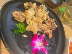 -一朵菌·野生菌探索家火锅(南亚店)