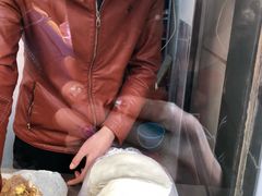 -老王芙蓉蛋卷饼(万达店)