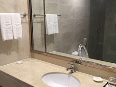 -张家界大成山水国际大酒店