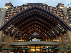 -三亚湾海居铂尔曼度假酒店