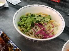 肉丁小碗干炸炸酱面-海碗居(牡丹园店)