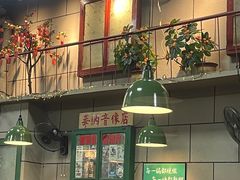 -超越炭火牛蛙火锅鸡(河东店)