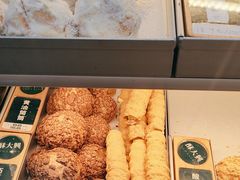 -酥大興·新国潮糕点配茶饮(龙岗万达黑金店)