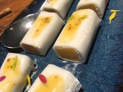 桂花椰香芒果卷-中8楼风尚云南菜(颐堤港店)
