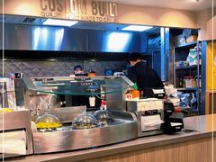 -The Habit Burger Grill 哈比特汉堡(世博店)