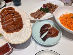 -梅利汴京烤鸭•开封豫菜地标店(东大街店)