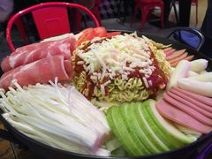 韩式火锅-CHICKEN NOW韩式炸鸡&啤酒