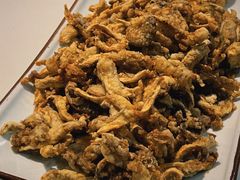 椒盐平菇-小四川菜馆(托乐嘉店)