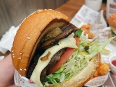 波特菇牛肉特堡-The Habit Burger Grill 哈比特汉堡(世博店)