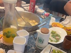 -一席地·本地鸡窝·杭帮鸡火锅(萧山银隆百货店)