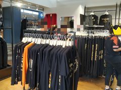 -BOY LONDON(上海佛罗伦萨小镇店)
