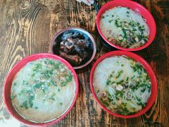 -正宗李家土鸡米线店