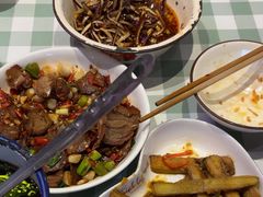 -彭耕记猪油炒小菜(吉联mall店)